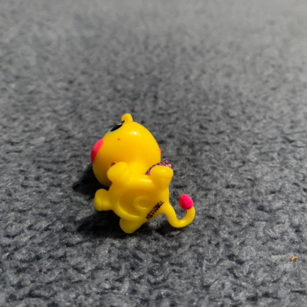 HATCHIMALS COLLEGGTIBLES
FIGURE - Picture 6 of 8